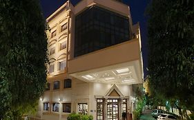Hotel Radha Regent Arumbakkam